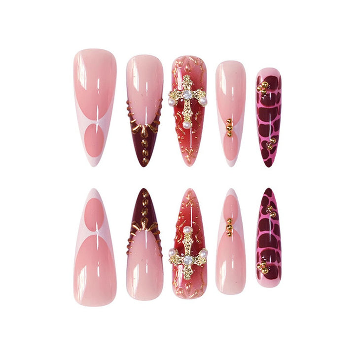 Elegantes Stiletto Press-On Nagelset Karnz
