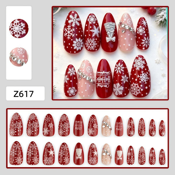 Kunstnägel im festlichen Weihnachtsdesign Karnz