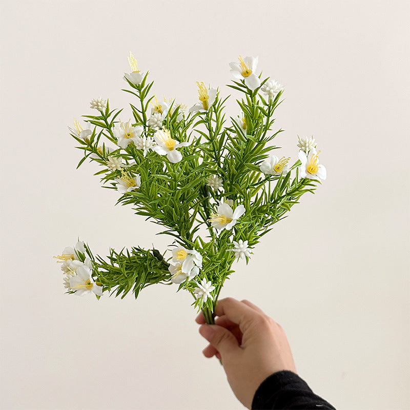 Realistischer Blumenstrauß