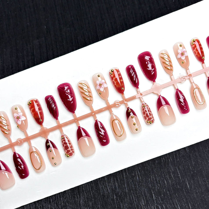 Dekoratives Floral-Design Press-On Nagelkunstset