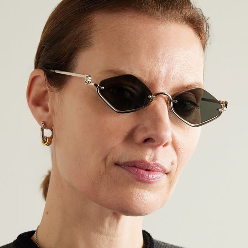 Damen trendy quadratische Sonnenbrille mit filigranem Metallrahmen Karnz
