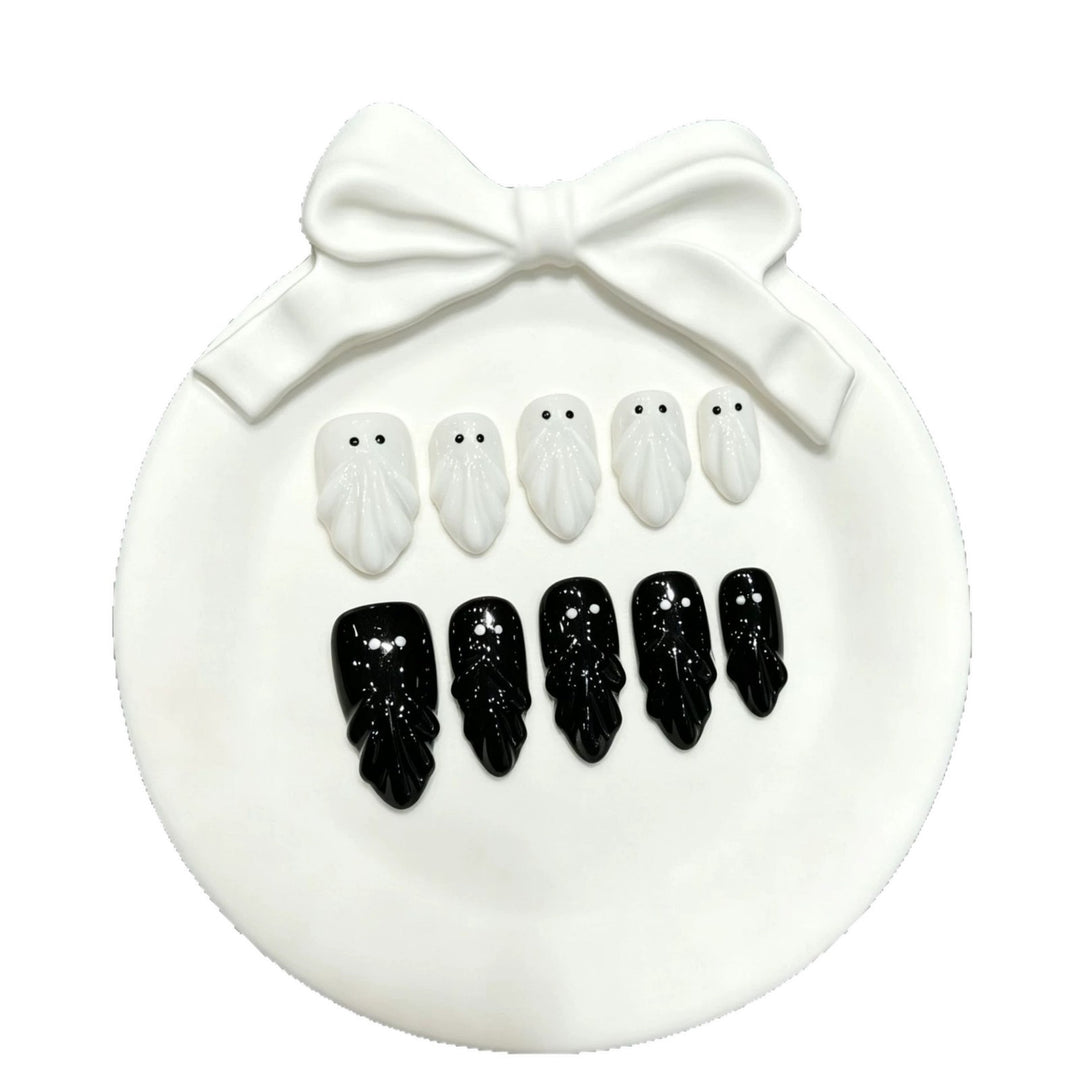 Verspieltes Geister-Themen Press-On Nagelset
