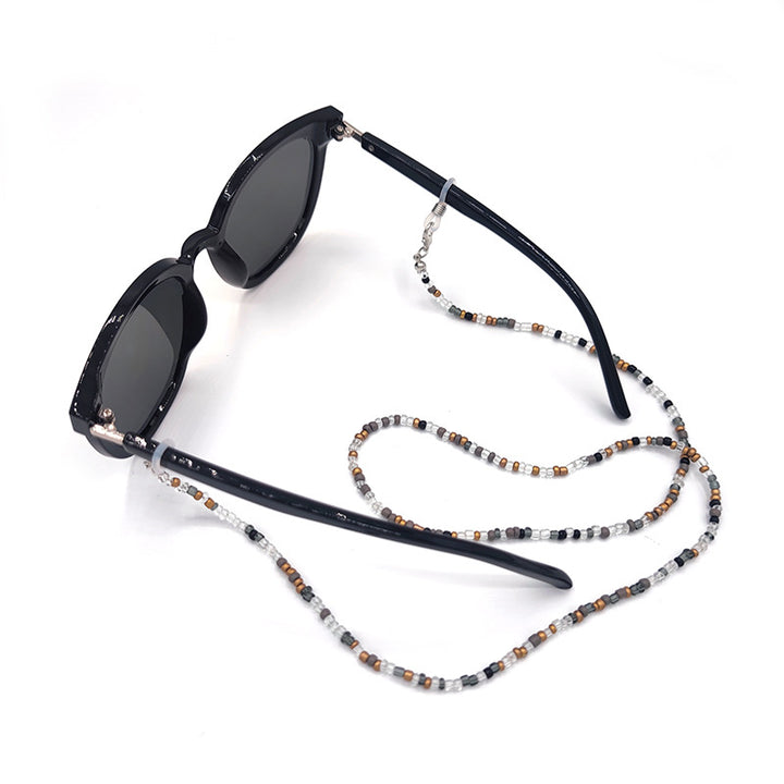Farbenfroher Perlen-Brillenhalter Karnz