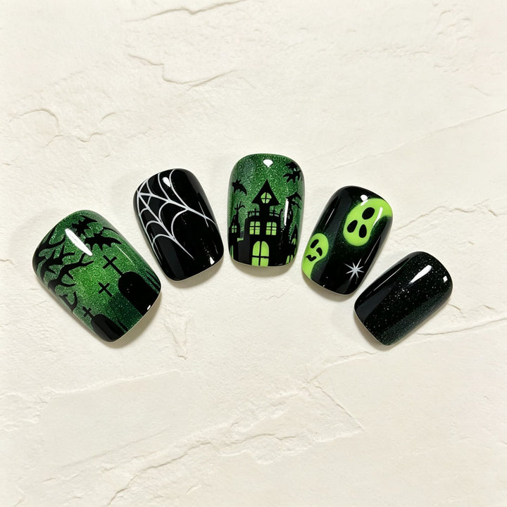 Halloween-inspiriertes Press-On-Nagelkunst-Set Karnz