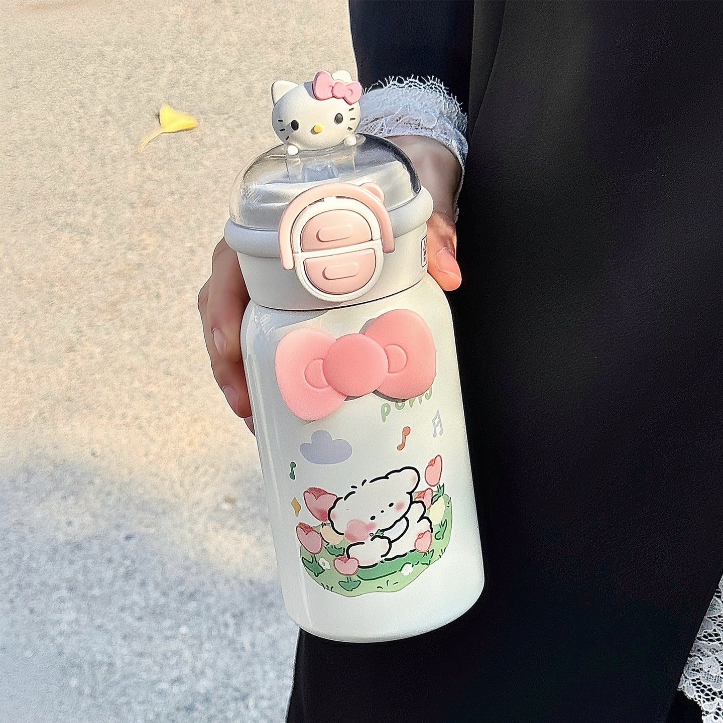 Damen kreative Trinkflasche mit interaktivem Deckel und süßem Motiv Karnz