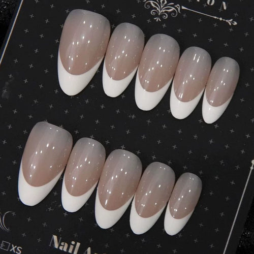Elegante French Tip Press-On Nägel