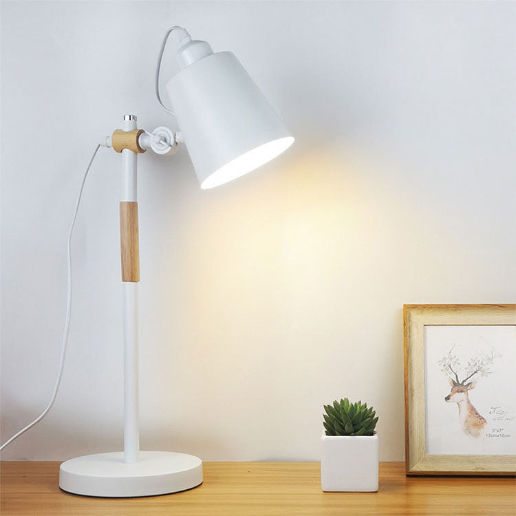 Verstellbare Schreibtischlampe
