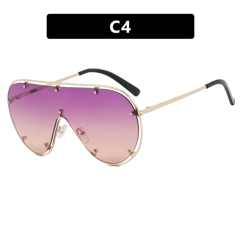 Damen modische oversized Sonnenbrille im stilvollen Retro-Design Karnz