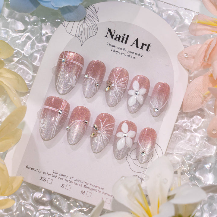 Floral Lace Press-On Nail Set