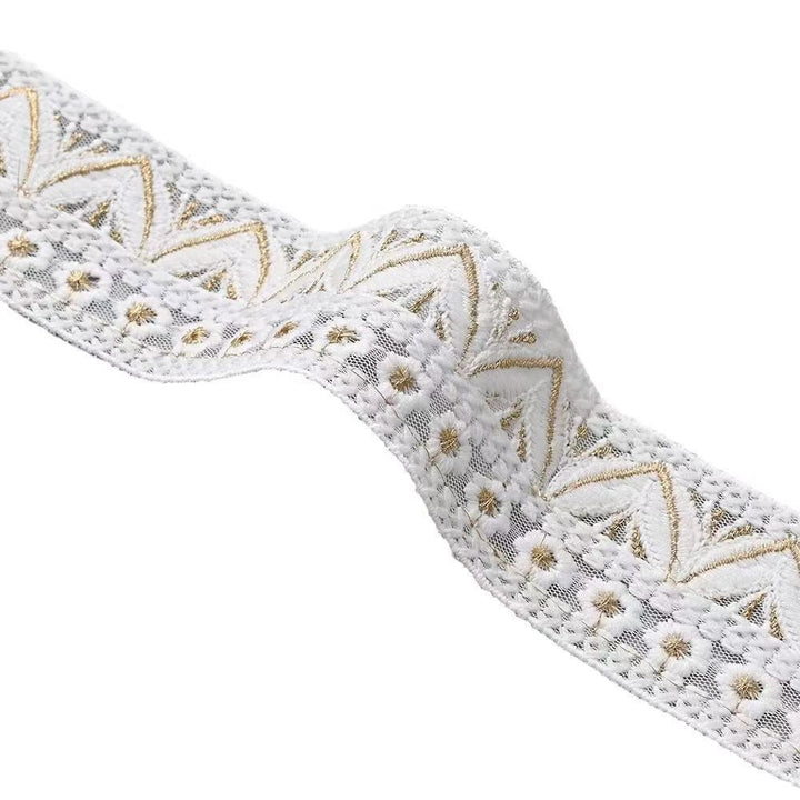 Elegante und Verspielte Spitzenborte Karnz