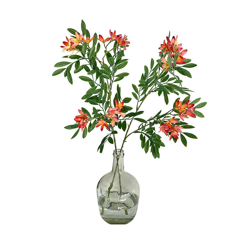 Dekorativer Kunstblütenzweig mit zarten Blüten Karnz