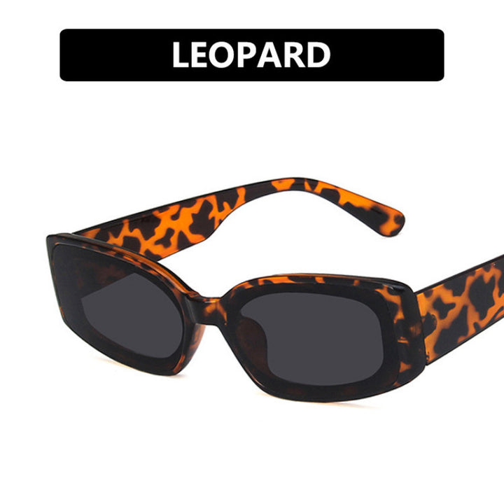 Damen modische Sonnenbrille im futuristischen Transparentdesign Karnz