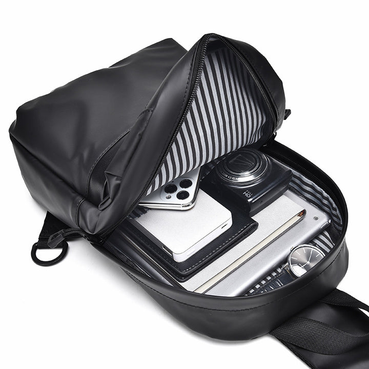 Leichter wasserabweisender Sling-Rucksack Karnz