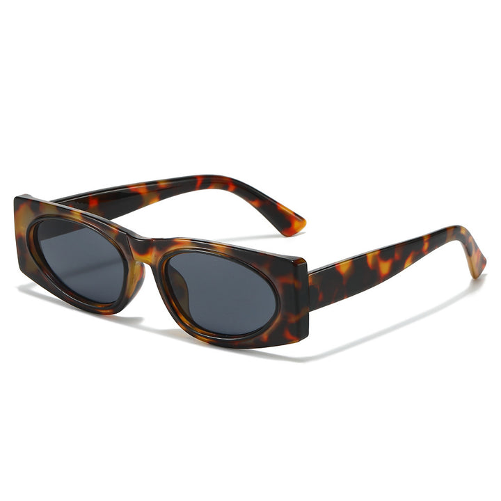 Retro-inspirierte breitrandige Sonnenbrille Karnz