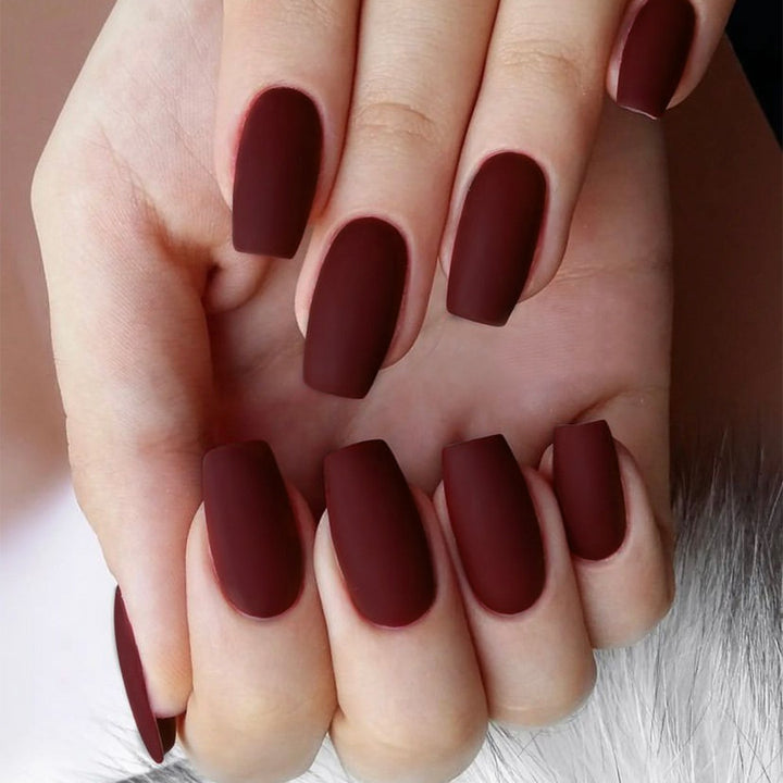 Premium Matte Langzeit-Presse-Nägel Karnz