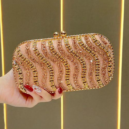Luxuriöse bestickte Abendclutch
