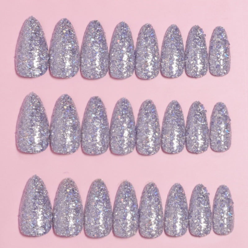 Glitzerndes mandelförmiges Press-On-Nagelset Karnz