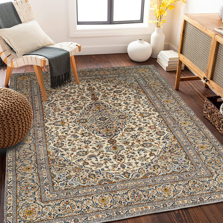 Vintage-inspirierter floraler Teppich