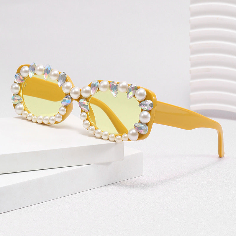 Damen elegante Sonnenbrille mit Perlenschmuck Karnz