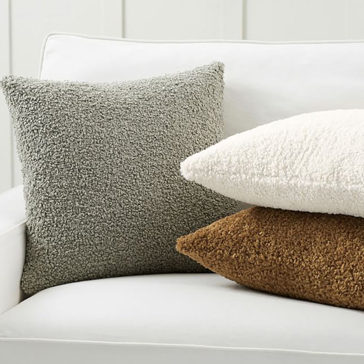 Kuschelkissen mit Teddyfleece-Bezug und weicher Polyesterfüllung Karnz