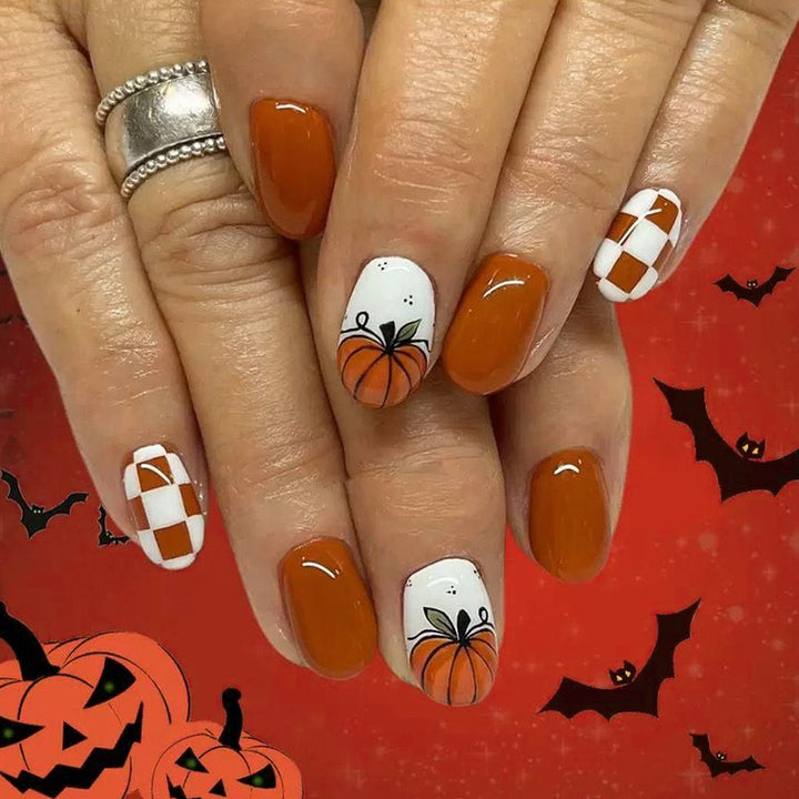 Künstlerische Halloween-Themen Nagelkunst Verbesserungen Karnz