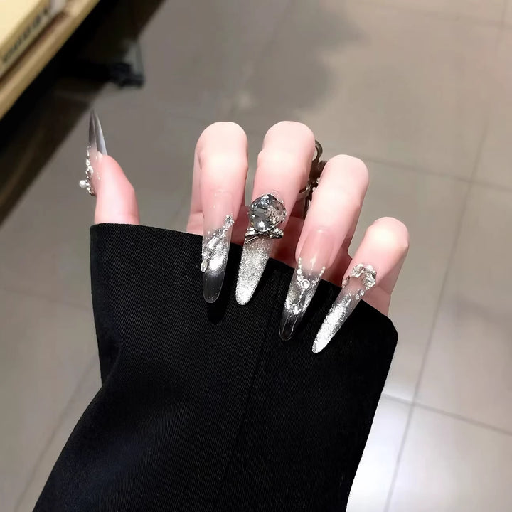 Glamouröse Stiletto Nagelkunst Verlängerungen