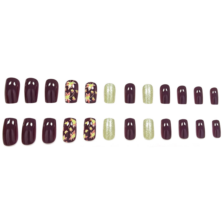 Künstlerische herbstliche Nagelkunst-Verzierungen Karnz