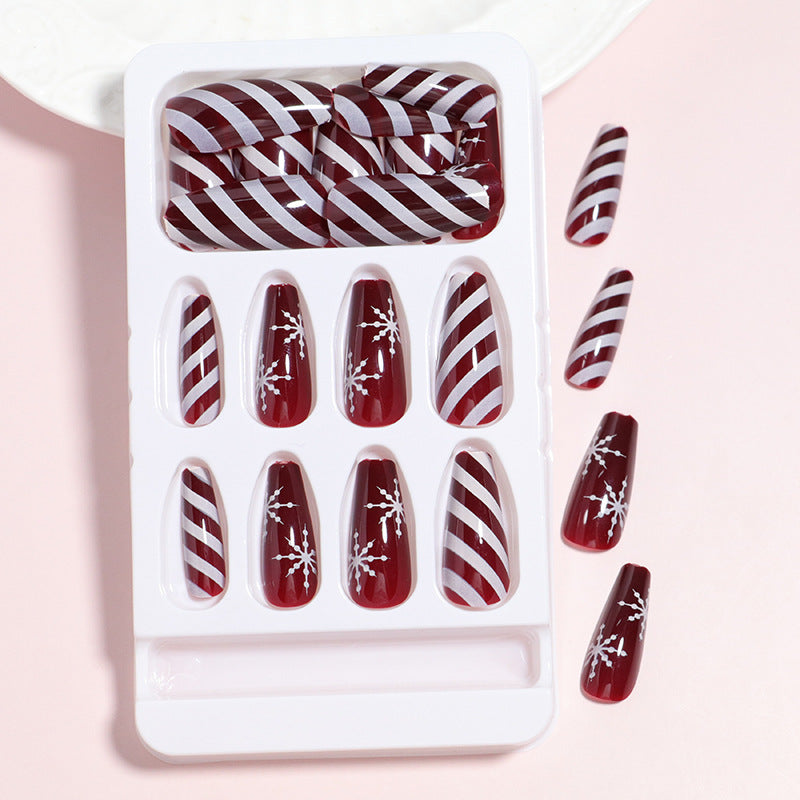 Festives Nageldesign-Set Karnz