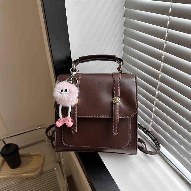 Texturierte vegane Lederhandtasche Karnz