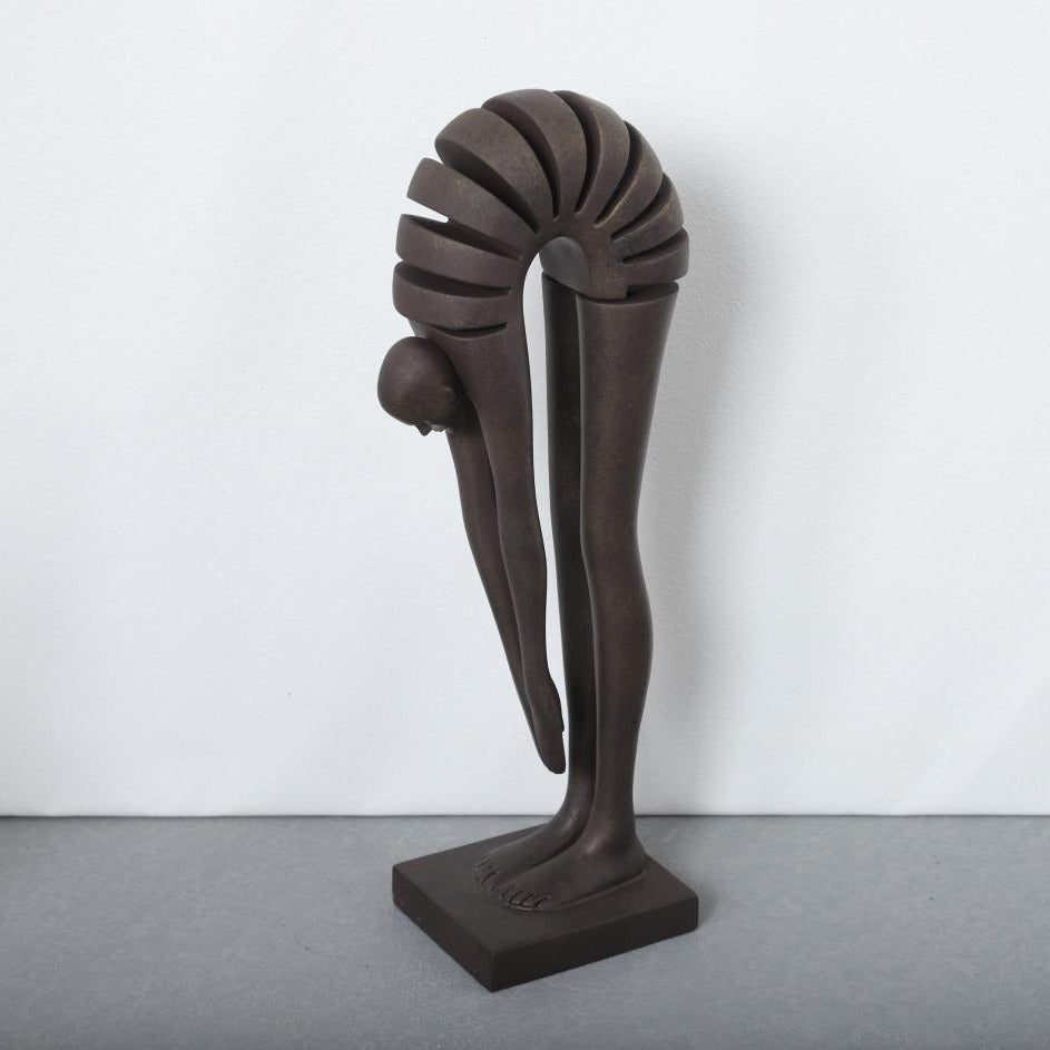 Moderne künstlerische figurative Skulptur