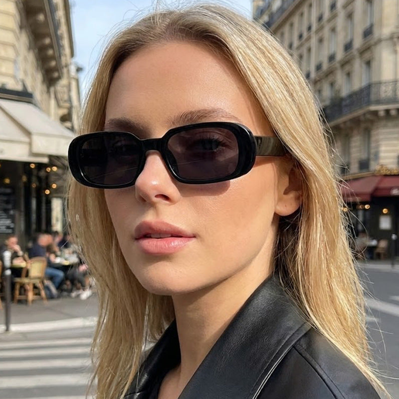 Damen Modische Sonnenbrille mit robustem und zeitlosem Design Karnz