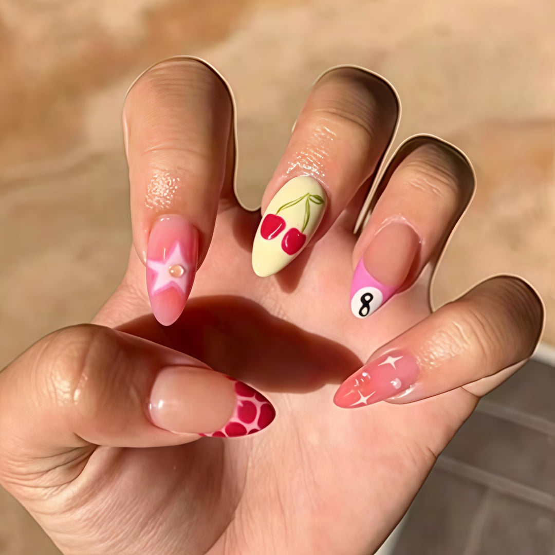Künstlerisch von Früchten inspiriertes Press-On Nagelkunst Karnz