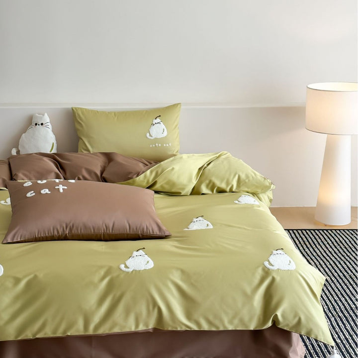 Verspielt Bestickte Plüsch-Katzen Bettbezug Set mit Wendbarem Satin Finish und Passenden Kissenbezügen