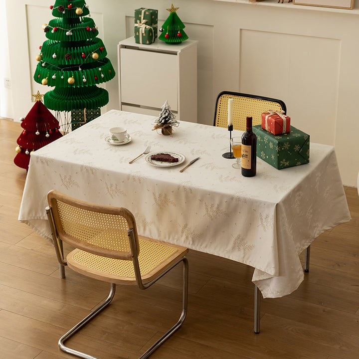Jacquard-Tischdecke mit filigranem Schneeflockenrelief