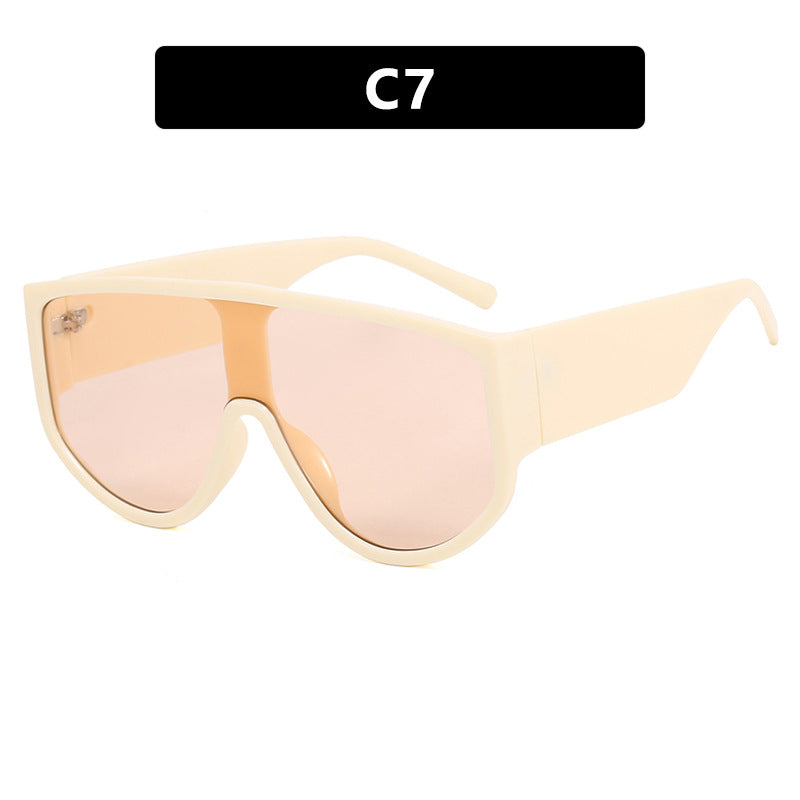 Damen modische Sonnenbrille mit extraterrestrischem Design Karnz