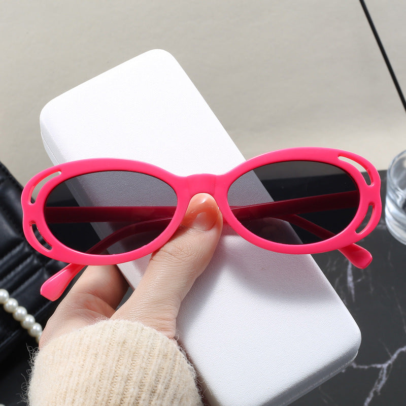 Damen modische Sonnenbrille mit ovalem Rahmen und einzigartigem Design Karnz