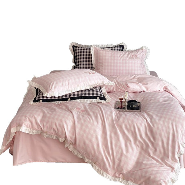 Romantisches Gingham Rüsch Baumwollsatin Bettbezug Set mit gesticktem Schleifen- und Knopf-Paspel Kopfkissenbezügen