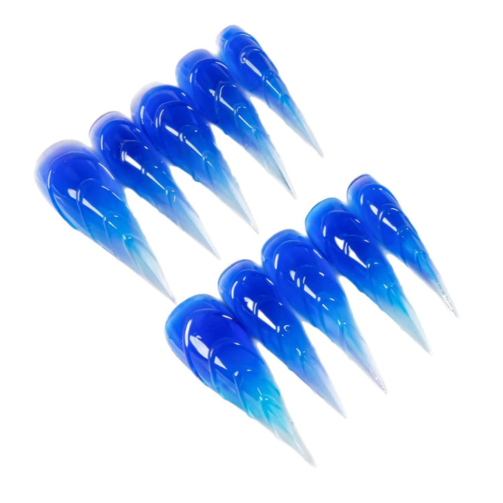 Künstlerische Ombre Stiletto Nagelspitzen