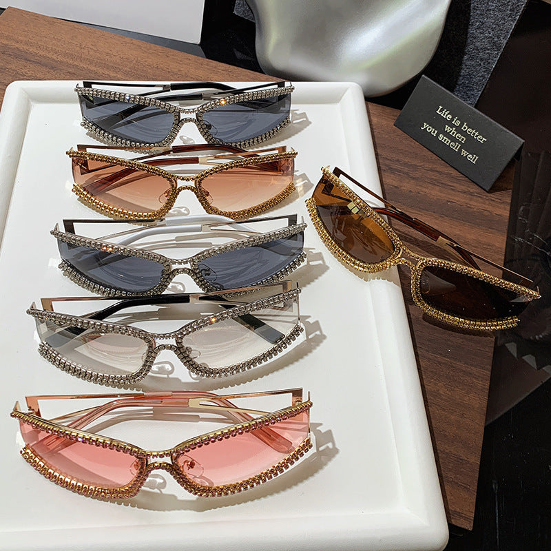 Damen Cat-Eye Sonnenbrille mit funkelndem Kristallrahmen Karnz