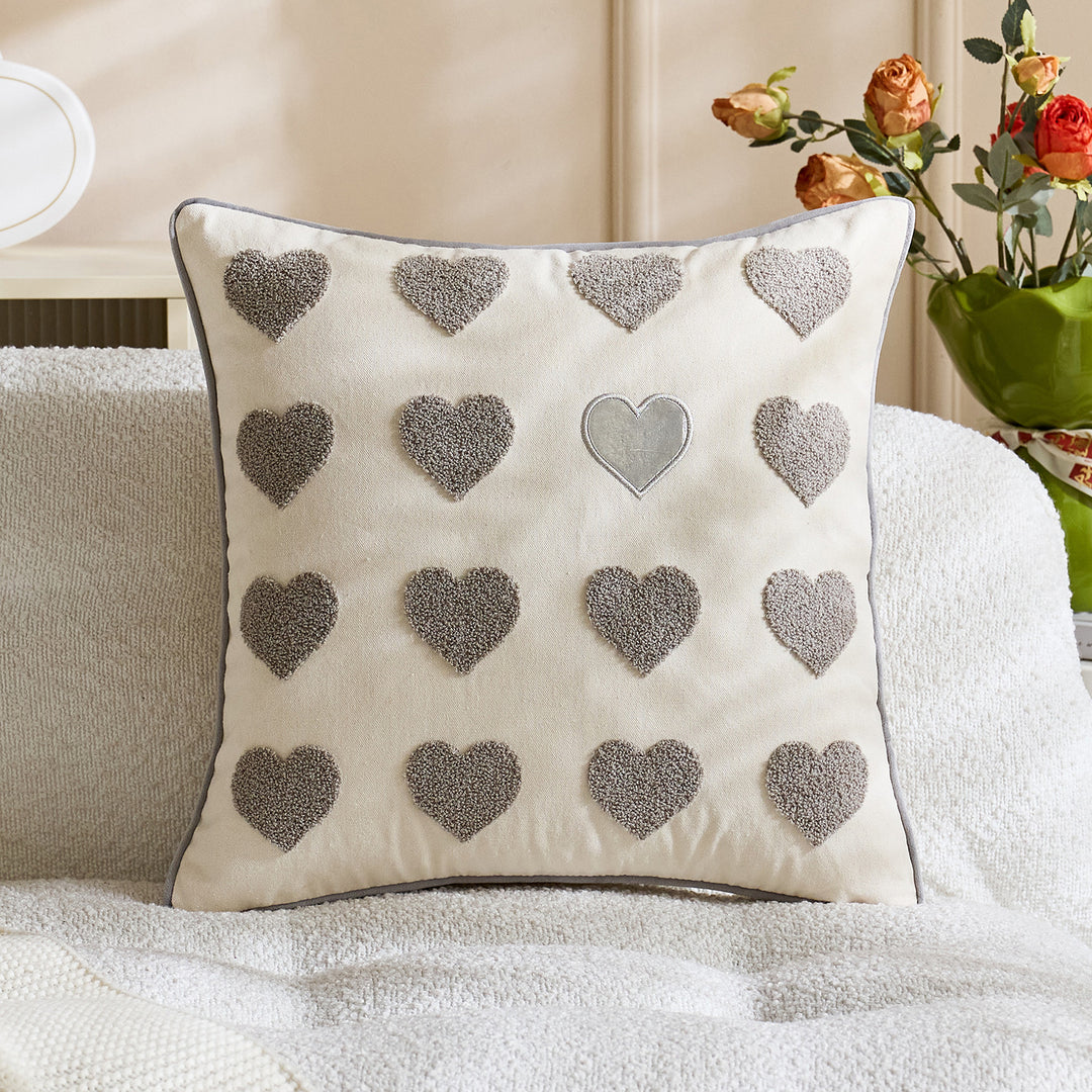 Bestickte Script Love Kissenbezug mit tufted Herz
