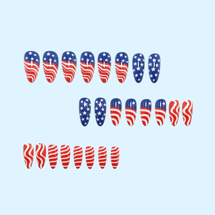 Kreative Kunstnägel mit patriotischem Design Karnz