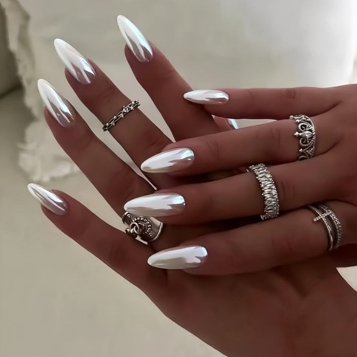 Premium Glänzende Stiletto Press-On Nägel Karnz