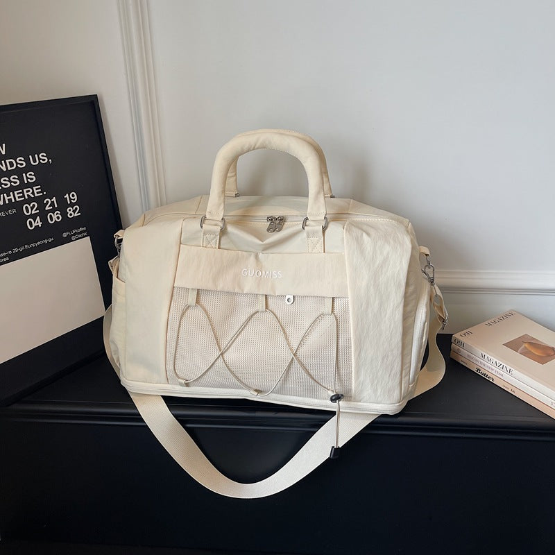 Reis Tasche
