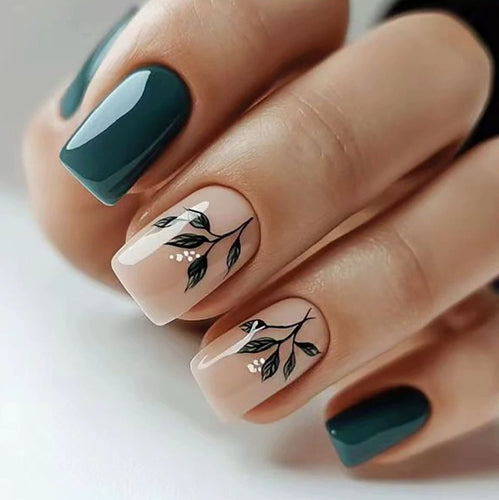 Künstlerische Botanische Nagelkunst Karnz