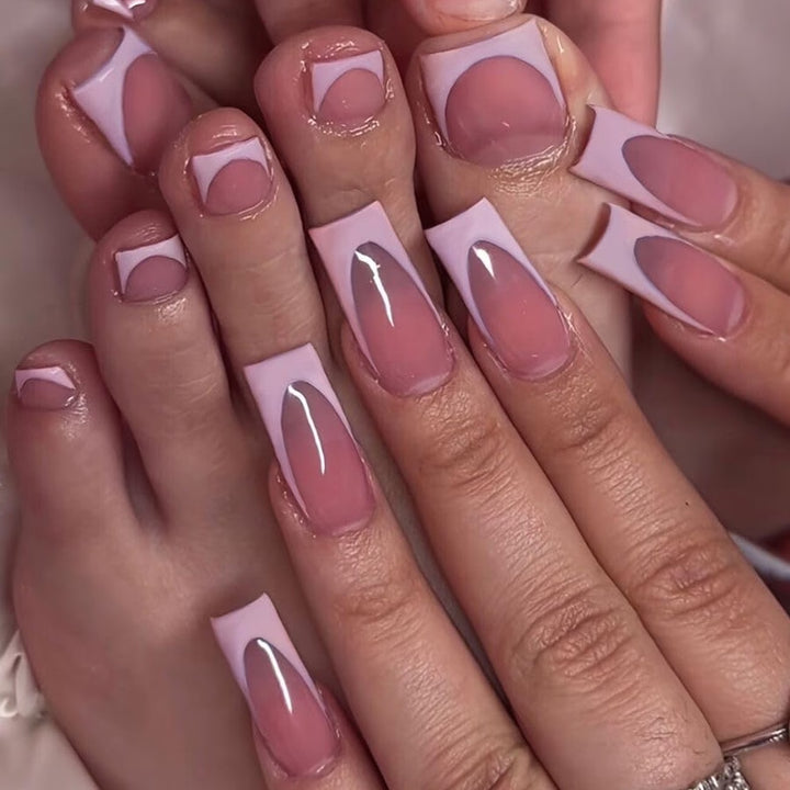 Stylisches Press-On Nagelkunst Set Karnz