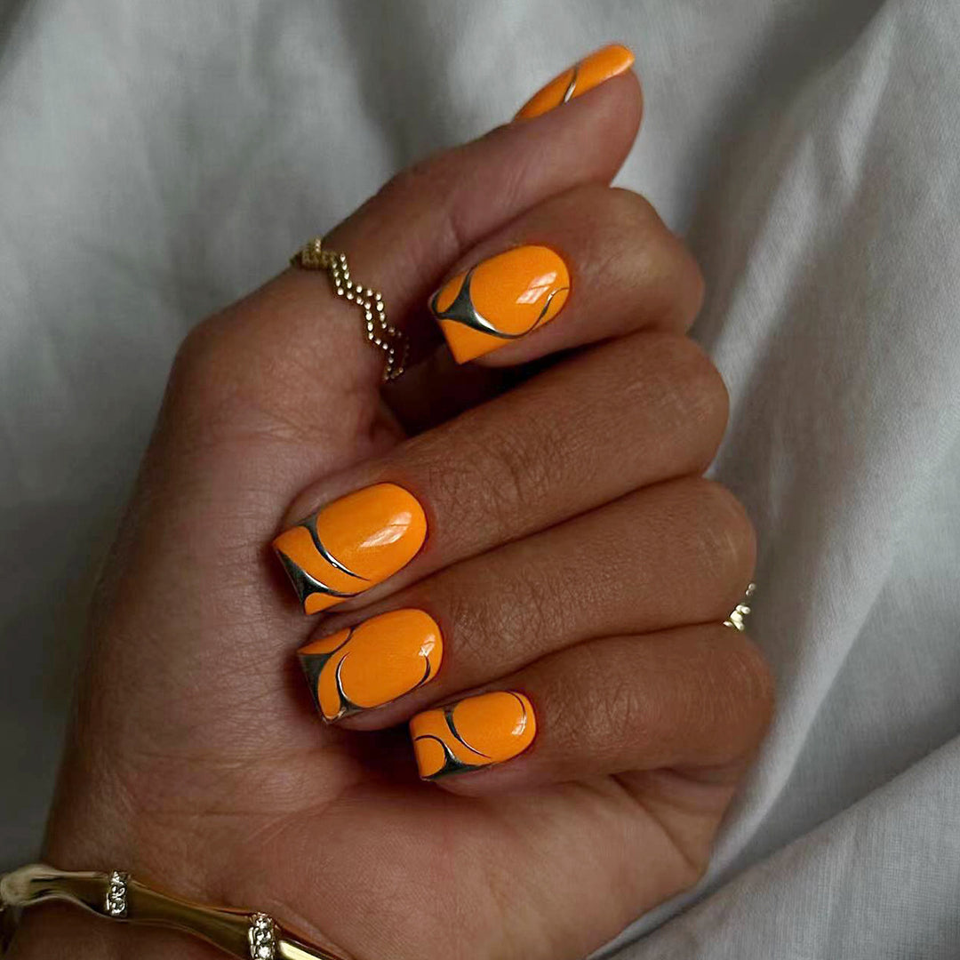 Modische Nagelkunst Karnz