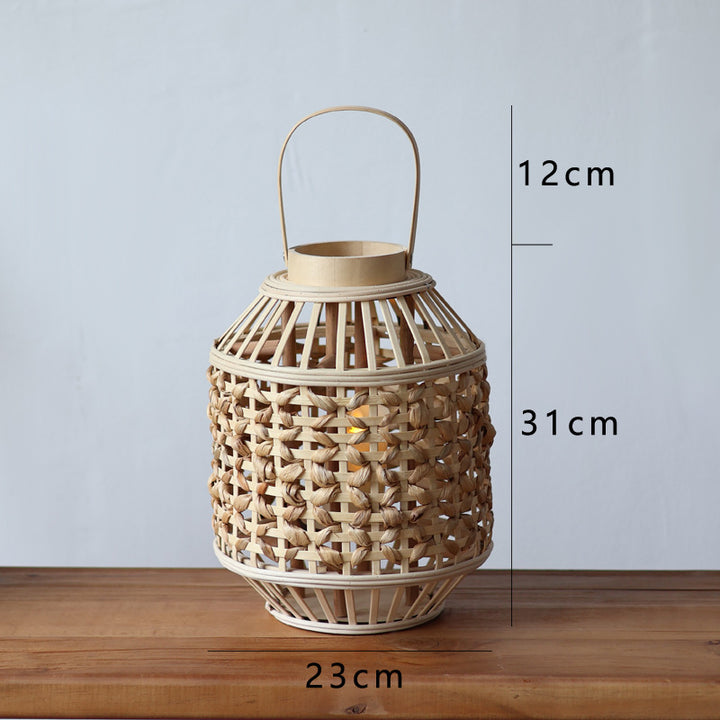 Handgefertigte Rattan-Laterne Karnz