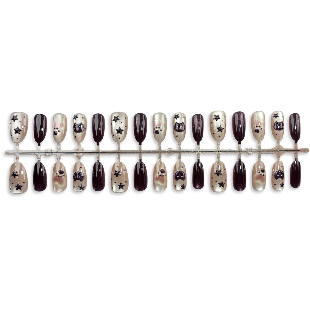 Dekoratives Press-On Nagelset mit verspielten Tierdesigns
