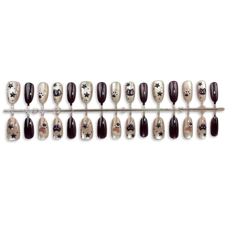 Dekoratives Press-On Nagelset mit verspielten Tierdesigns