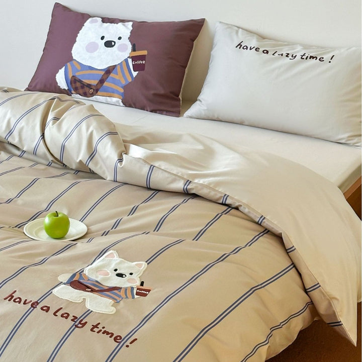 Bettwäsche-Garnitur aus Baumwoll-Satin mit gestreiften und bestickten Tiermotiven